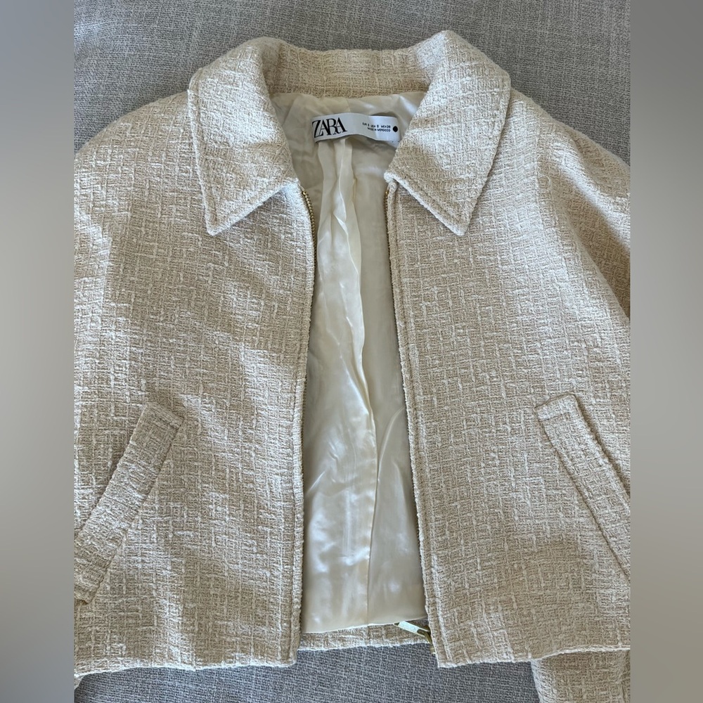 Tweed Cropped Jacket - Picture 5 of 8